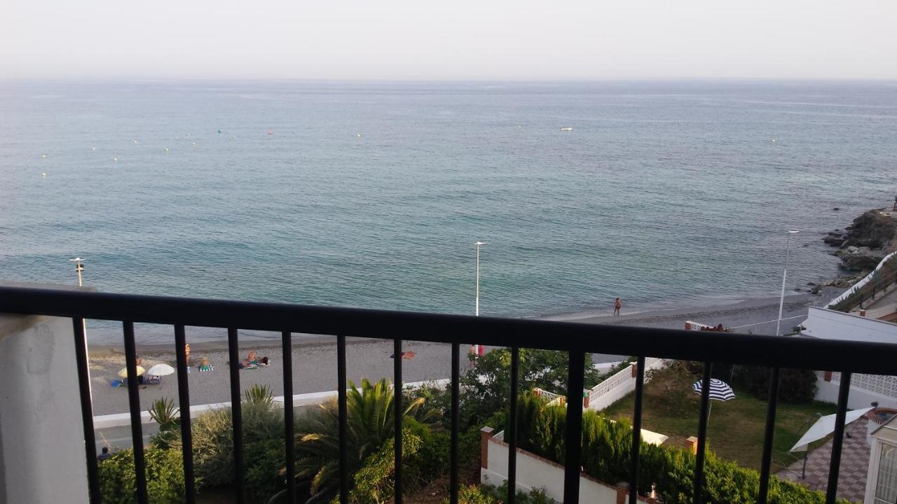 Precioso Apartamento Frontal Al Mar เนร์คา ภายนอก รูปภาพ
