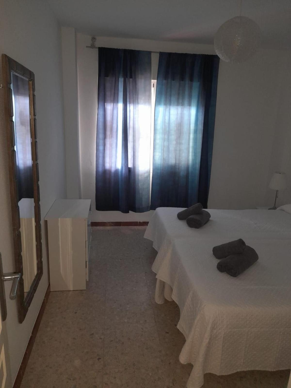 Precioso Apartamento Frontal Al Mar เนร์คา ภายนอก รูปภาพ